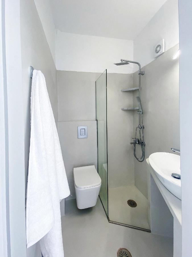 Lulu - Self Catering Accommodation Monemvasía Exterior photo