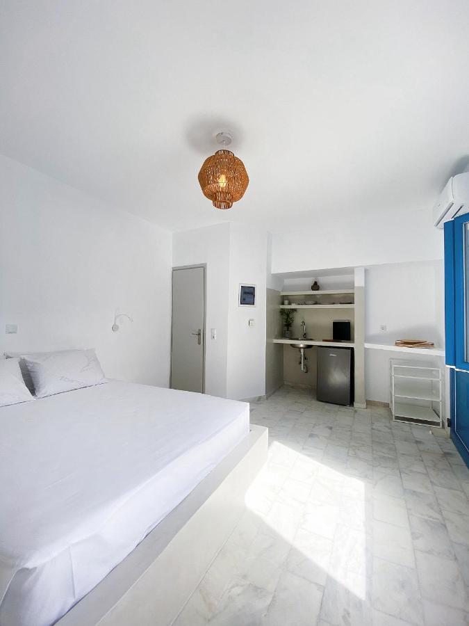 Lulu - Self Catering Accommodation Monemvasía Exterior photo