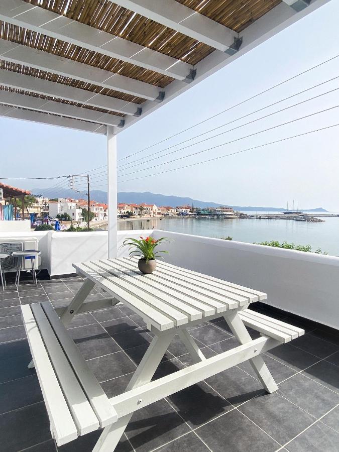 Lulu - Self Catering Accommodation Monemvasía Exterior photo